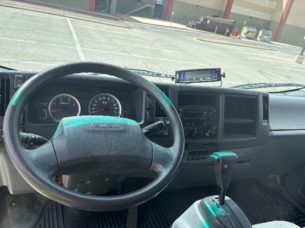 Refrigerated Truck-Light and Medium Duty Trucks-Isuzu-2019-NPRXD-Albuquerque-NM-147,305\n\t\tmiles-$ 49,000 - Image 17
