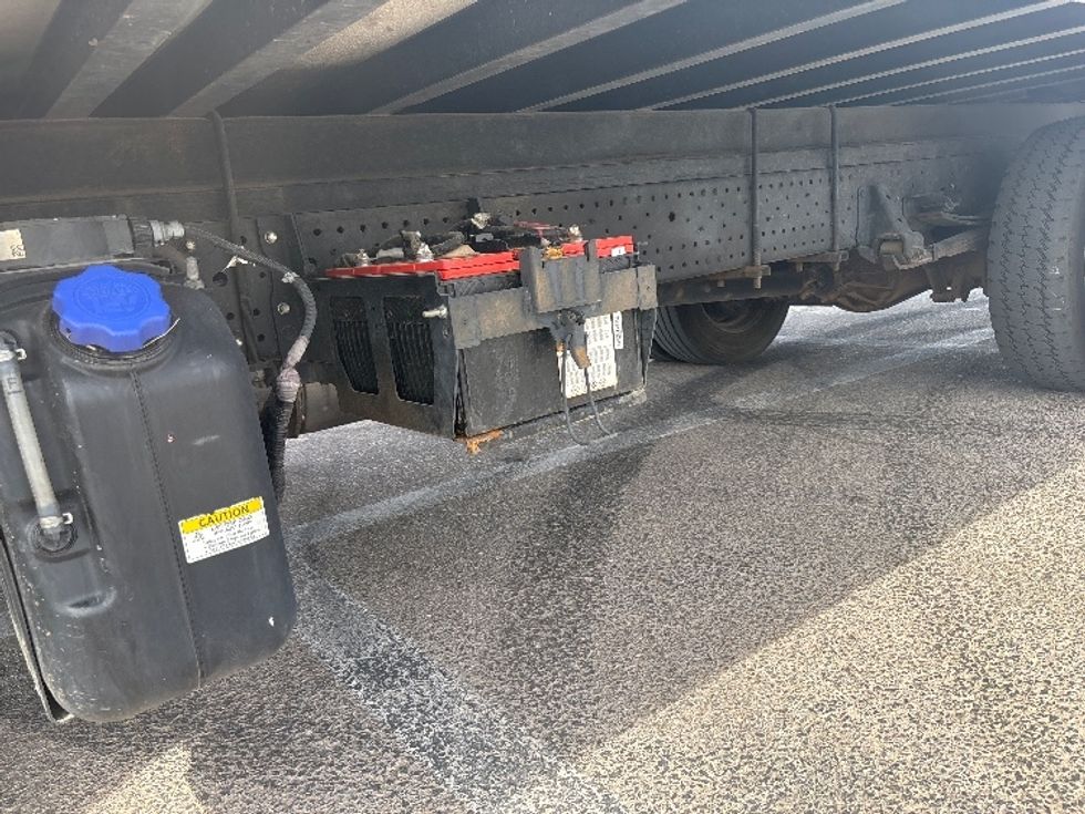 Refrigerated Truck-Light and Medium Duty Trucks-Isuzu-2019-NPRXD-Albuquerque-NM-147,305\n\t\tmiles-$ 49,000 - Image 5