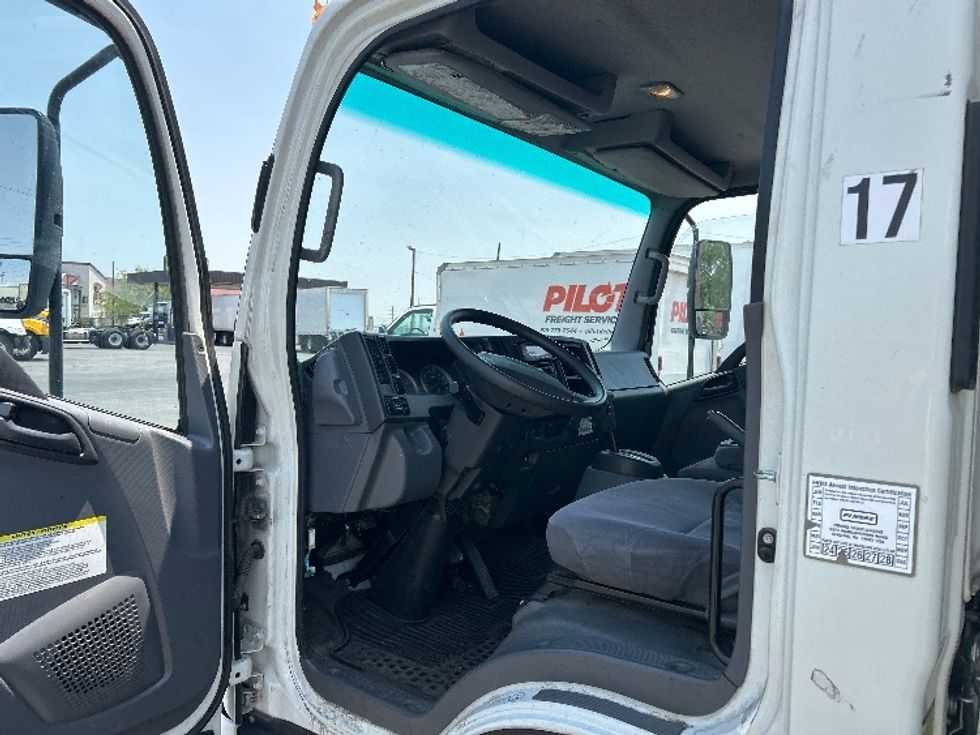 Refrigerated Truck-Light and Medium Duty Trucks-Isuzu-2019-NPRXD-El Paso-TX-173,552\n\t\tmiles-$ 41,500 - Image 15
