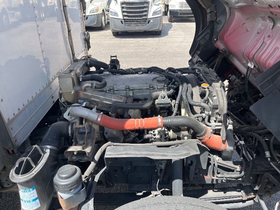Refrigerated Truck-Light and Medium Duty Trucks-Isuzu-2019-NPRXD-El Paso-TX-92,730\n\t\tmiles-$ 51,750 - Image 23