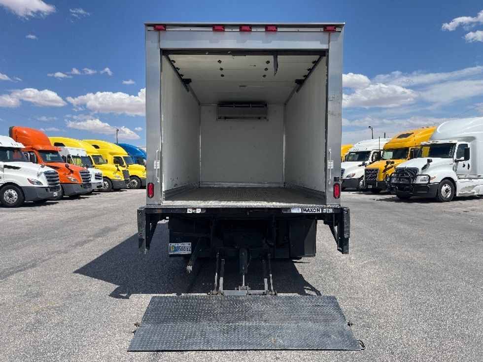 Refrigerated Truck-Light and Medium Duty Trucks-Isuzu-2019-NPRXD-El Paso-TX-92,730\n\t\tmiles-$ 51,750 - Image 9