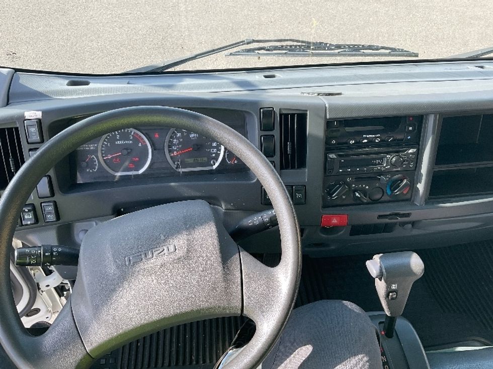 Refrigerated Truck-Light and Medium Duty Trucks-Isuzu-2019-NPRXD-Everett-WA-76,299\n\t\tmiles-$ 53,750 - Image 18