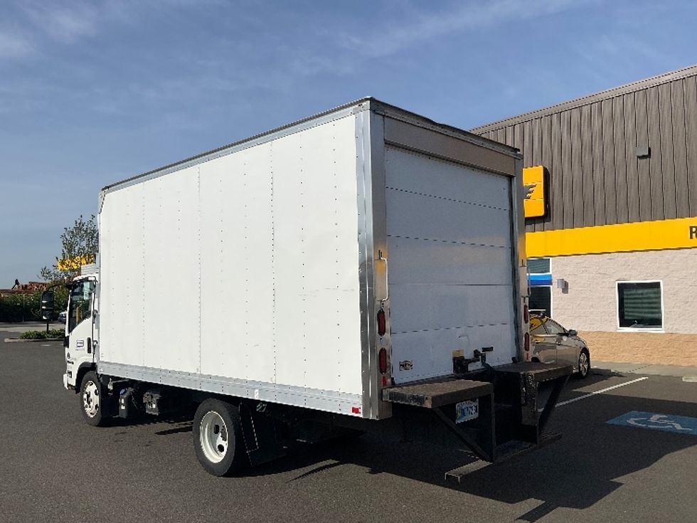 Refrigerated Truck-Light and Medium Duty Trucks-Isuzu-2019-NPRXD-Everett-WA-76,299\n\t\tmiles-$ 53,750 - Image 6