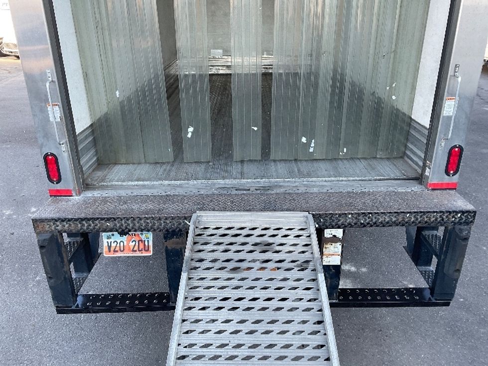 Refrigerated Truck-Light and Medium Duty Trucks-Isuzu-2019-NPRXD-Salt Lake City-UT-182,713\n\t\tmiles-$ 39,000 - Image 10