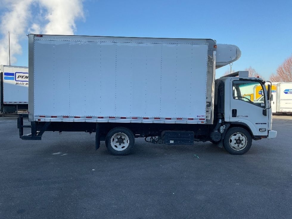 Refrigerated Truck-Light and Medium Duty Trucks-Isuzu-2019-NPRXD-Salt Lake City-UT-182,713\n\t\tmiles-$ 39,000 - Image 15