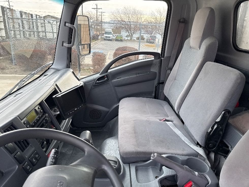 Refrigerated Truck-Light and Medium Duty Trucks-Isuzu-2019-NPRXD-Salt Lake City-UT-182,713\n\t\tmiles-$ 39,000 - Image 19