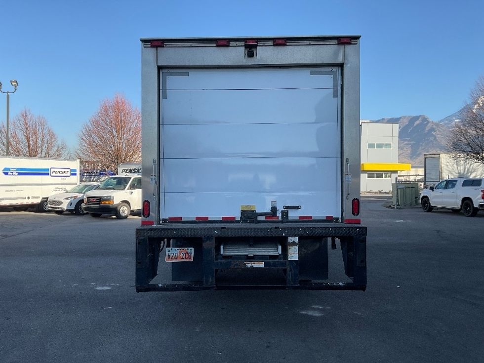 Refrigerated Truck-Light and Medium Duty Trucks-Isuzu-2019-NPRXD-Salt Lake City-UT-182,713\n\t\tmiles-$ 39,000 - Image 7