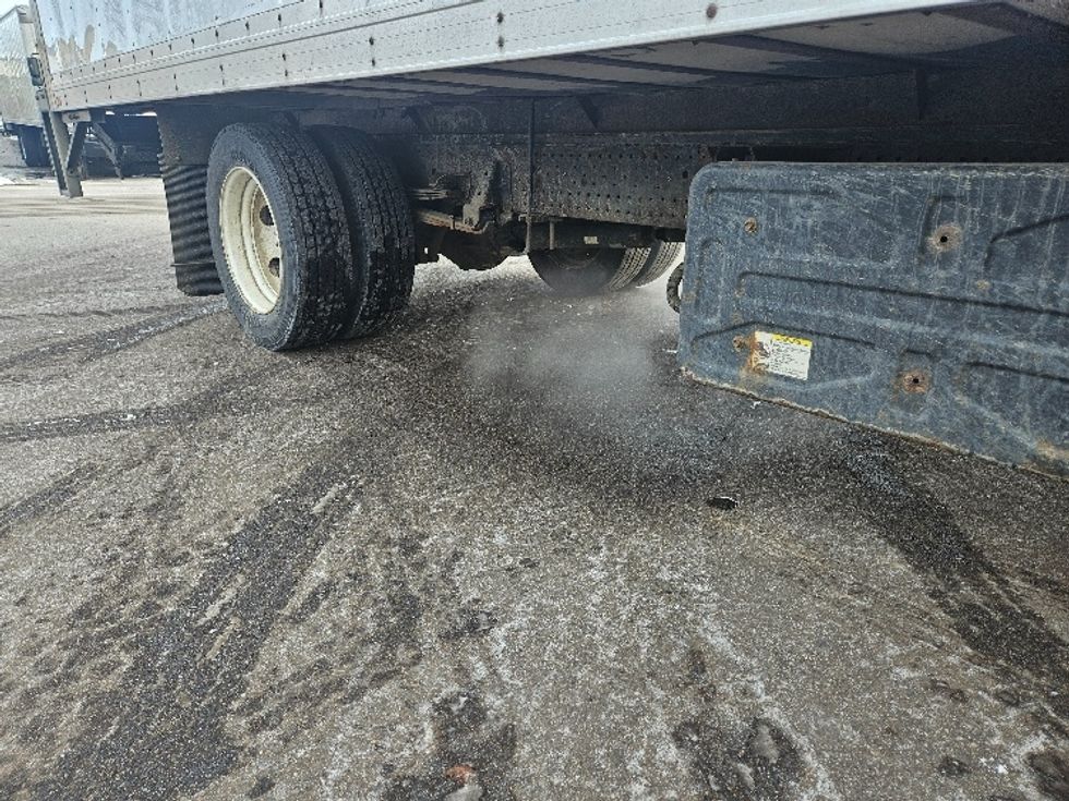 Refrigerated Truck-Light and Medium Duty Trucks-Isuzu-2019-NQR-Brooklyn Park-MN-33,956\n\t\tmiles-$ 59,750 - Image 14