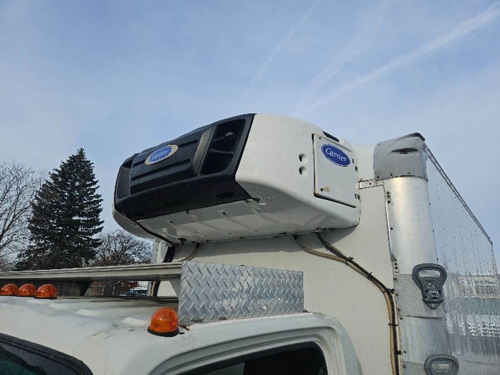 Refrigerated Truck-Light and Medium Duty Trucks-Isuzu-2019-NQR-Brooklyn Park-MN-33,956\n\t\tmiles-$ 59,750 - Image 25