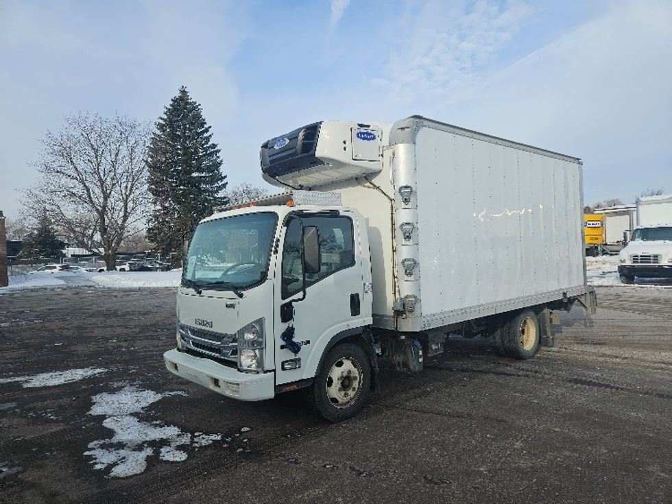 Refrigerated Truck-Light and Medium Duty Trucks-Isuzu-2019-NQR-Brooklyn Park-MN-33,956\n\t\tmiles-$ 59,750 - Image 3
