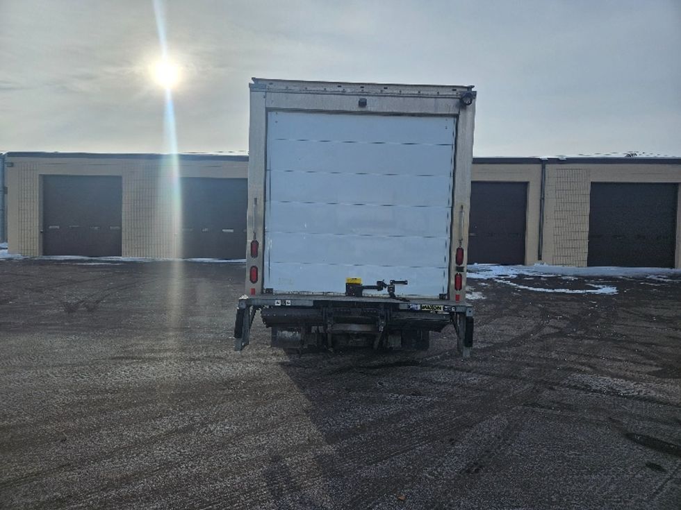 Refrigerated Truck-Light and Medium Duty Trucks-Isuzu-2019-NQR-Brooklyn Park-MN-33,956\n\t\tmiles-$ 59,750 - Image 7