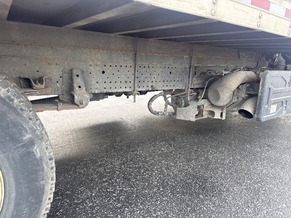 Refrigerated Truck-Light and Medium Duty Trucks-Isuzu-2019-NQR-Columbus-OH-106,424\n\t\tmiles-$ 51,750 - Image 14