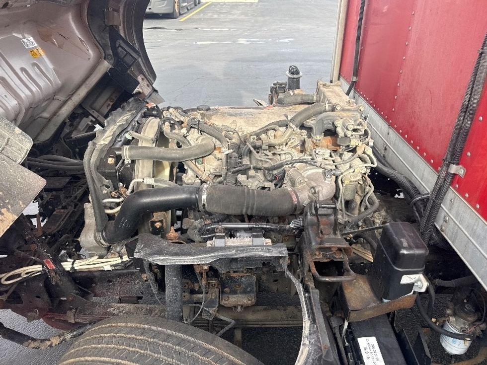 Refrigerated Truck-Light and Medium Duty Trucks-Isuzu-2019-NQR-Columbus-OH-106,424\n\t\tmiles-$ 51,750 - Image 21