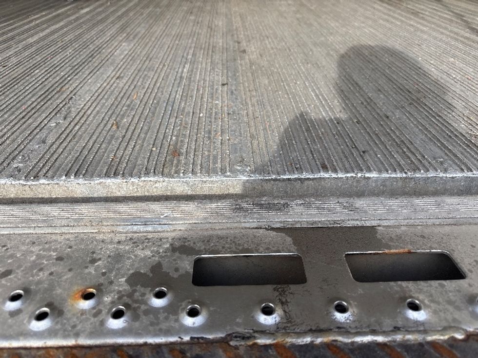 Refrigerated Truck-Light and Medium Duty Trucks-Isuzu-2019-NQR-Columbus-OH-123,956\n\t\tmiles-$ 49,500 - Image 10