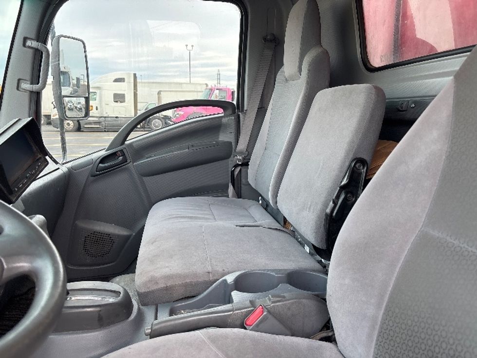 Refrigerated Truck-Light and Medium Duty Trucks-Isuzu-2019-NQR-Columbus-OH-123,956\n\t\tmiles-$ 49,500 - Image 18