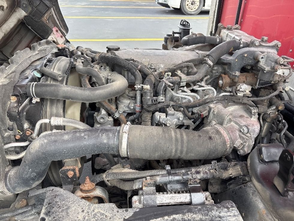 Refrigerated Truck-Light and Medium Duty Trucks-Isuzu-2019-NQR-Columbus-OH-123,956\n\t\tmiles-$ 49,500 - Image 23