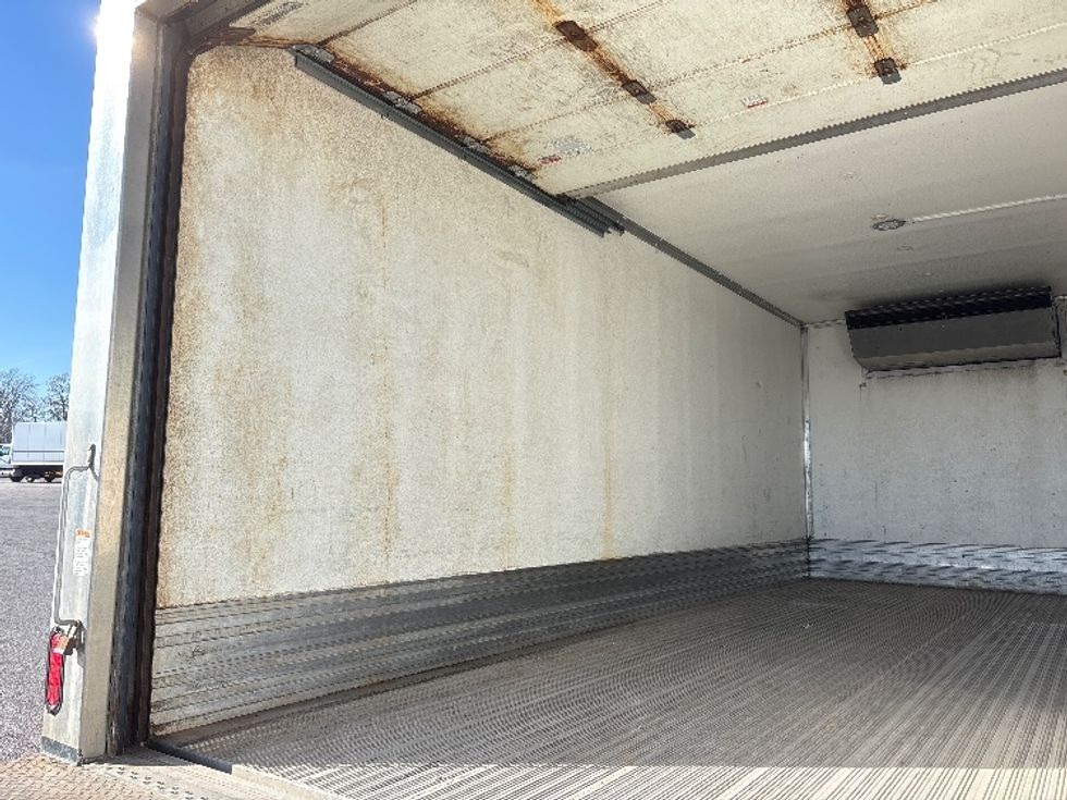 Refrigerated Truck-Light and Medium Duty Trucks-Isuzu-2019-NQR-Columbus-OH-148,128\n\t\tmiles-$ 48,000 - Image 10