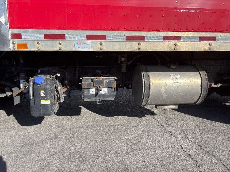 Refrigerated Truck-Light and Medium Duty Trucks-Isuzu-2019-NQR-Columbus-OH-148,128\n\t\tmiles-$ 48,000 - Image 25
