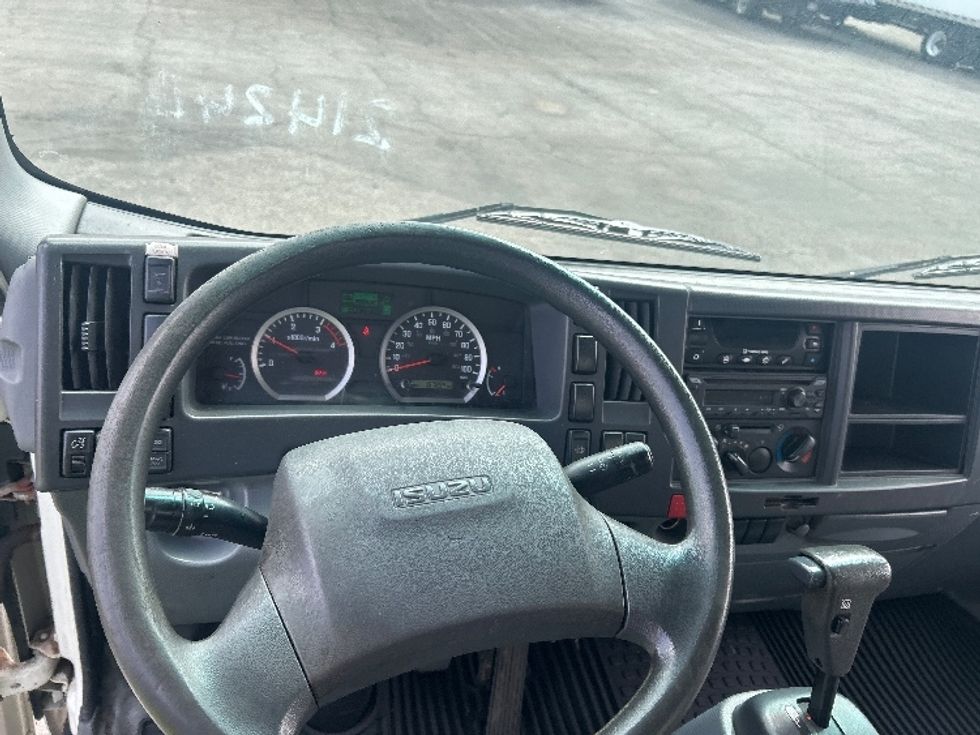 Refrigerated Truck-Light and Medium Duty Trucks-Isuzu-2019-NQR-La Mirada-CA-169,400\n\t\tmiles-$ 41,500 - Image 18
