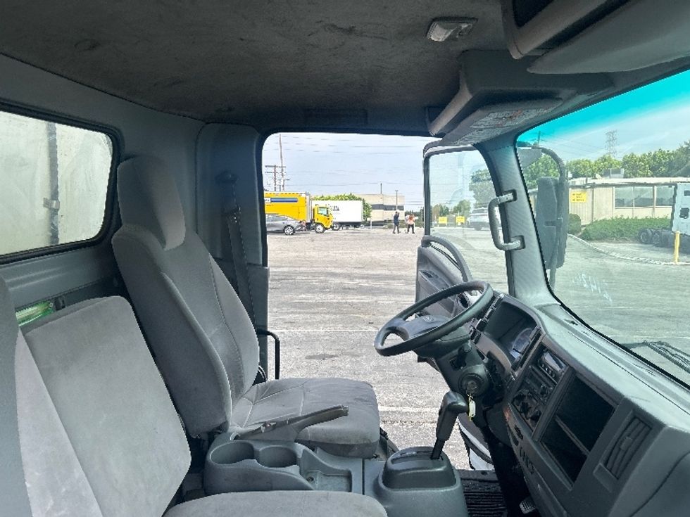 Refrigerated Truck-Light and Medium Duty Trucks-Isuzu-2019-NQR-La Mirada-CA-169,400\n\t\tmiles-$ 41,500 - Image 22