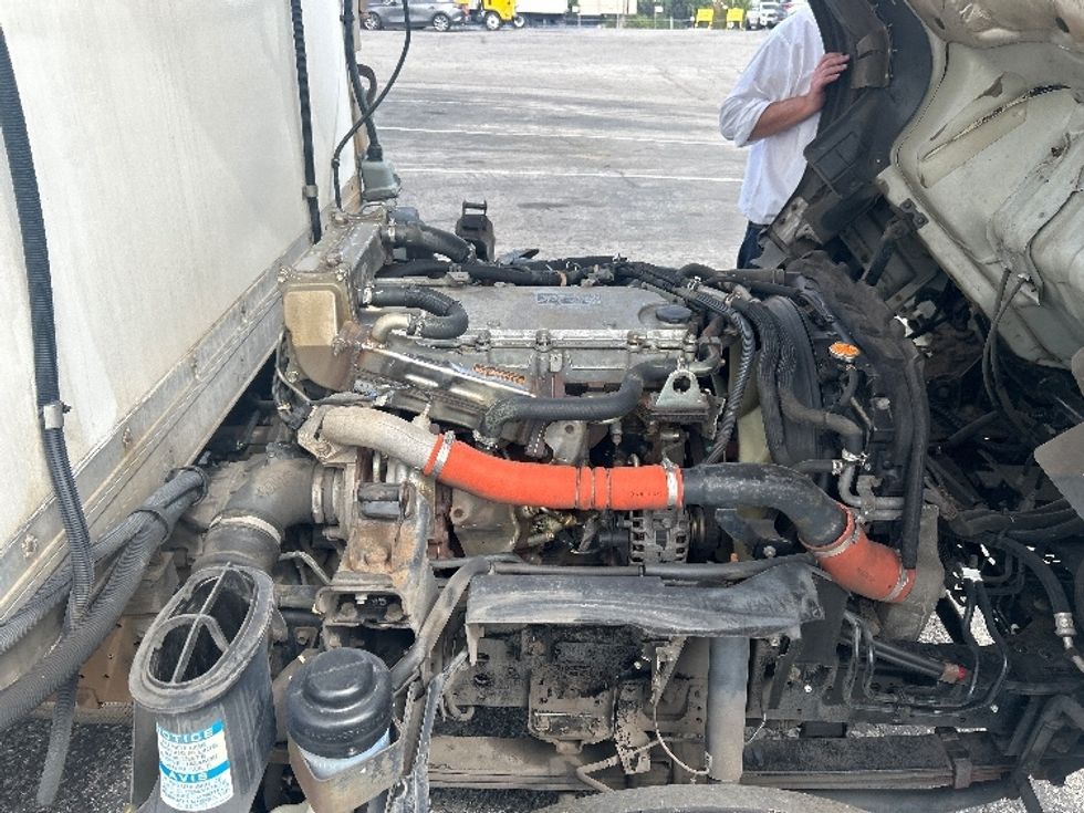 Refrigerated Truck-Light and Medium Duty Trucks-Isuzu-2019-NQR-La Mirada-CA-169,400\n\t\tmiles-$ 41,500 - Image 24