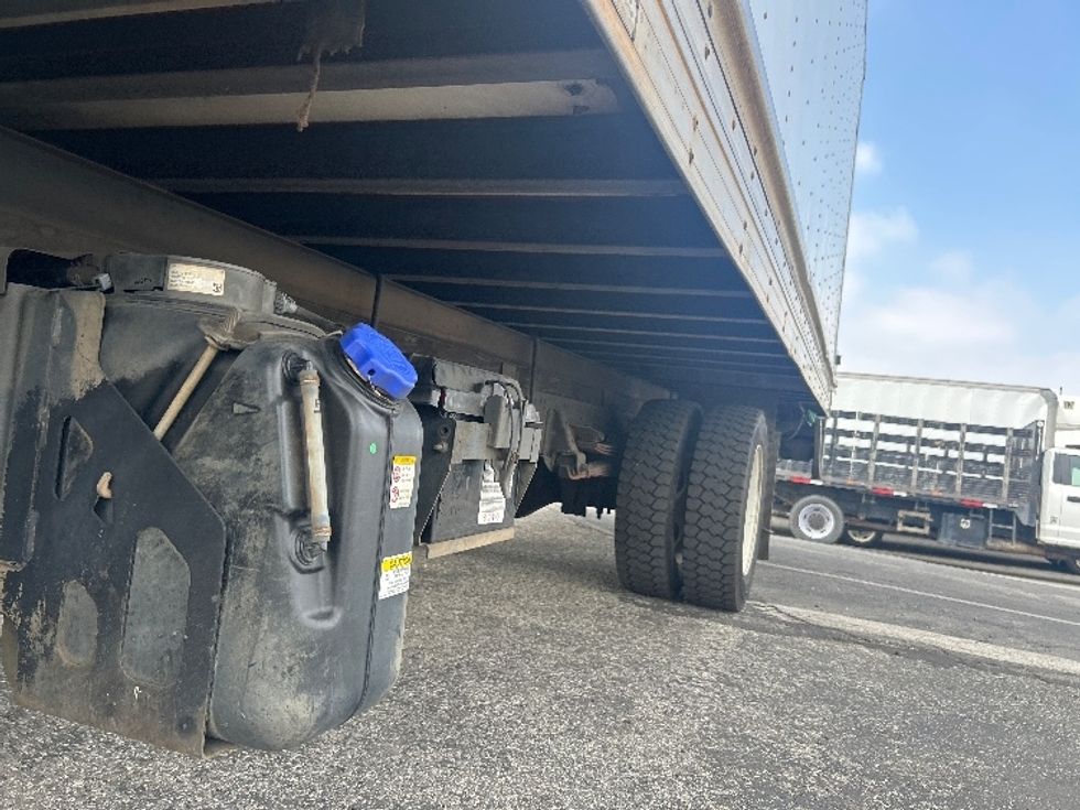 Refrigerated Truck-Light and Medium Duty Trucks-Isuzu-2019-NQR-La Mirada-CA-169,400\n\t\tmiles-$ 41,500 - Image 5