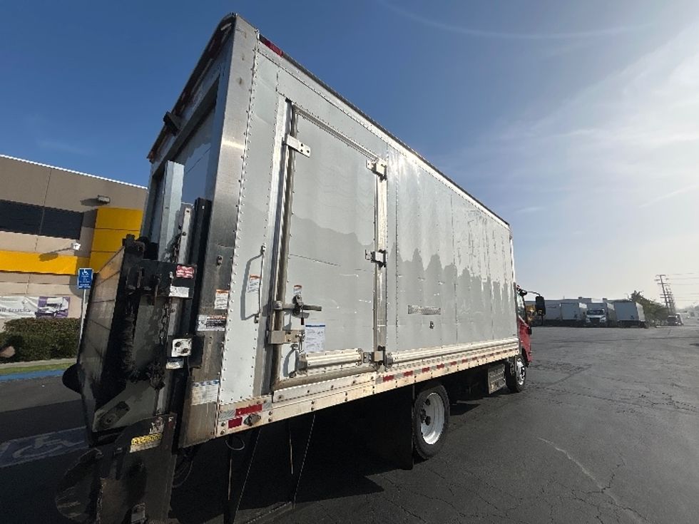 Refrigerated Truck-Light and Medium Duty Trucks-Isuzu-2019-NQR-La Mirada-CA-51,824\n\t\tmiles-$ 57,750 - Image 13