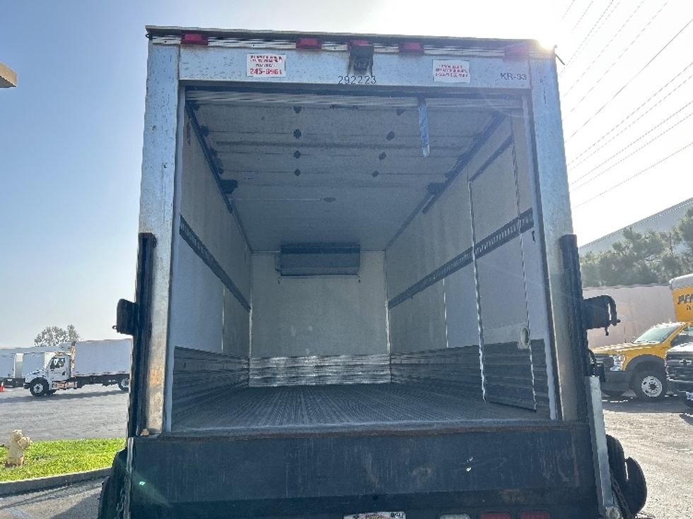 Refrigerated Truck-Light and Medium Duty Trucks-Isuzu-2019-NQR-La Mirada-CA-51,824\n\t\tmiles-$ 57,750 - Image 8