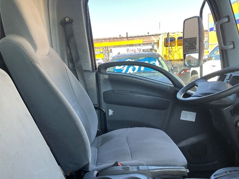 Refrigerated Truck-Light and Medium Duty Trucks-Isuzu-2019-NQR-Montebello-CA-142,094\n\t\tmiles-$ 48,250 - Image 22