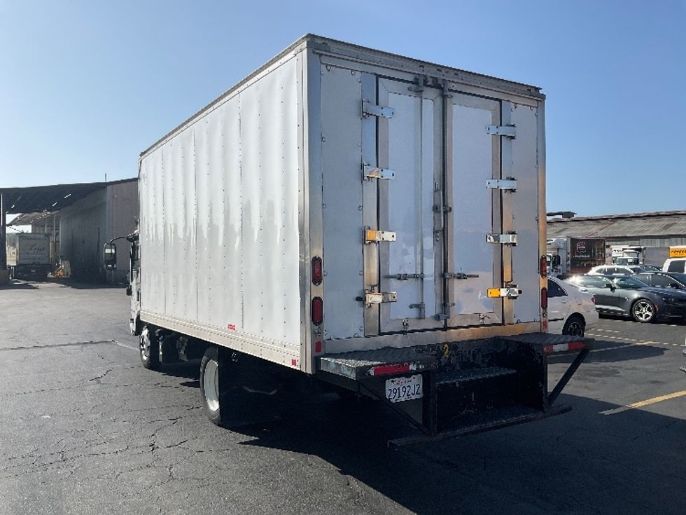 Refrigerated Truck-Light and Medium Duty Trucks-Isuzu-2019-NQR-Montebello-CA-142,094\n\t\tmiles-$ 48,250 - Image 6