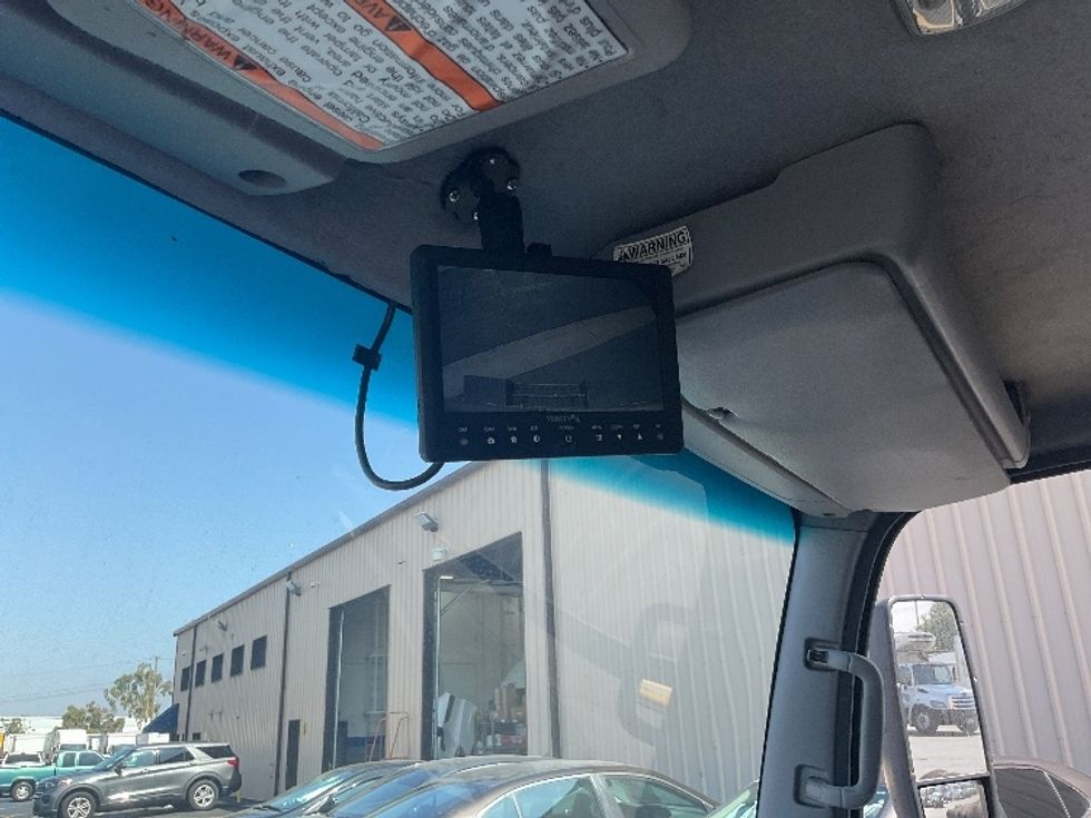 Refrigerated Truck-Light and Medium Duty Trucks-Isuzu-2019-NQR-Montebello-CA-155,099\n\t\tmiles-$ 42,500 - Image 23