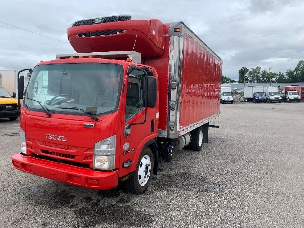 Refrigerated Truck-Light and Medium Duty Trucks-Isuzu-2019-NQR-Nashville (Mount Juliet)-TN-109,926\n\t\tmiles-$ 48,000 - Image 3
