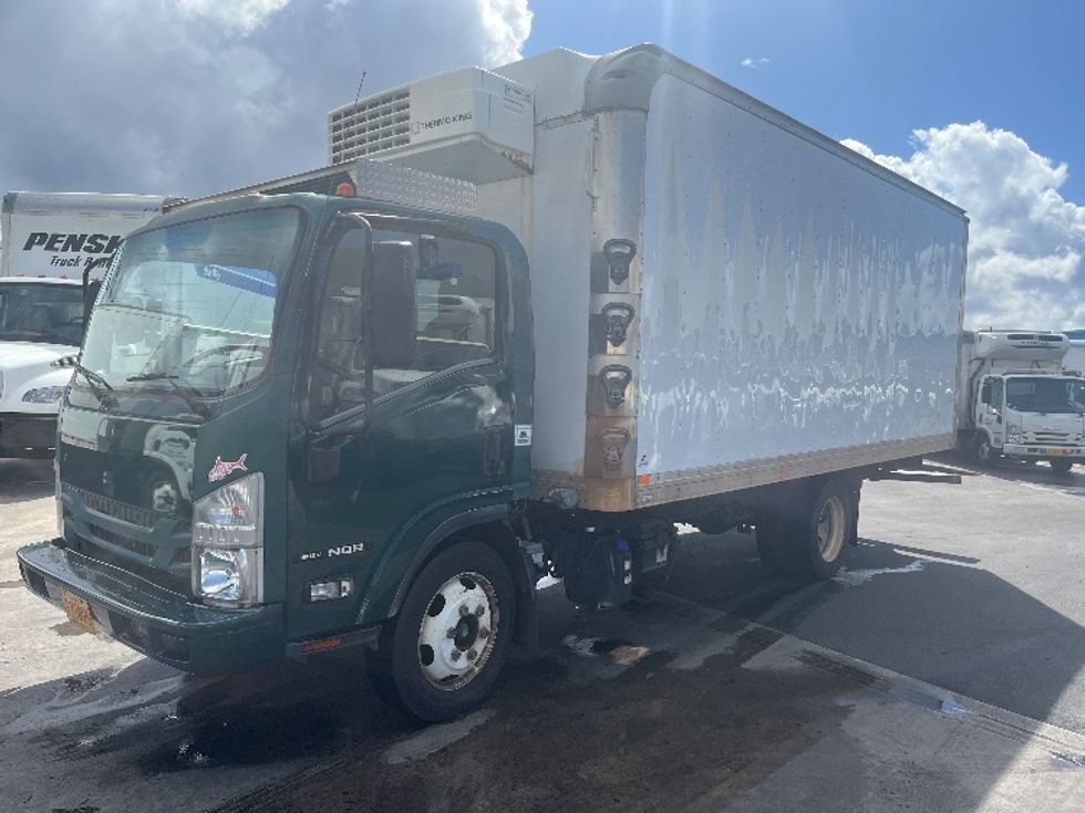 Refrigerated Truck-Light and Medium Duty Trucks-Isuzu-2019-NQR-Torrance-CA-100,470\n\t\tmiles-$ 51,750 - Image 3