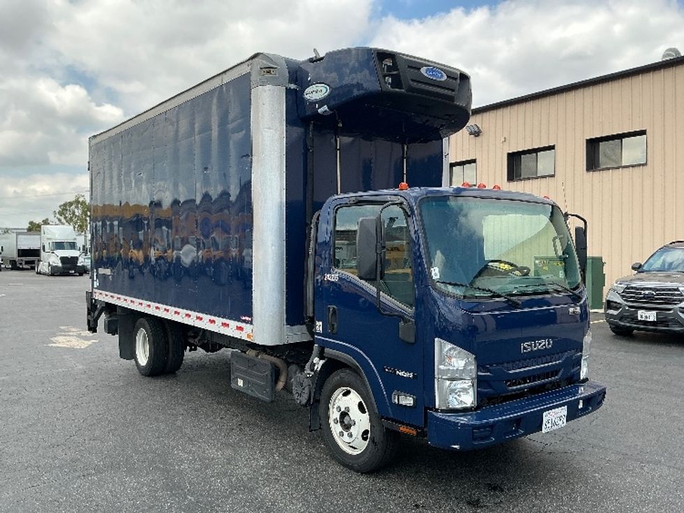 Refrigerated Truck-Light and Medium Duty Trucks-Isuzu-2019-NQR-Torrance-CA-119,989\n\t\tmiles-$ 51,500 - Image 1