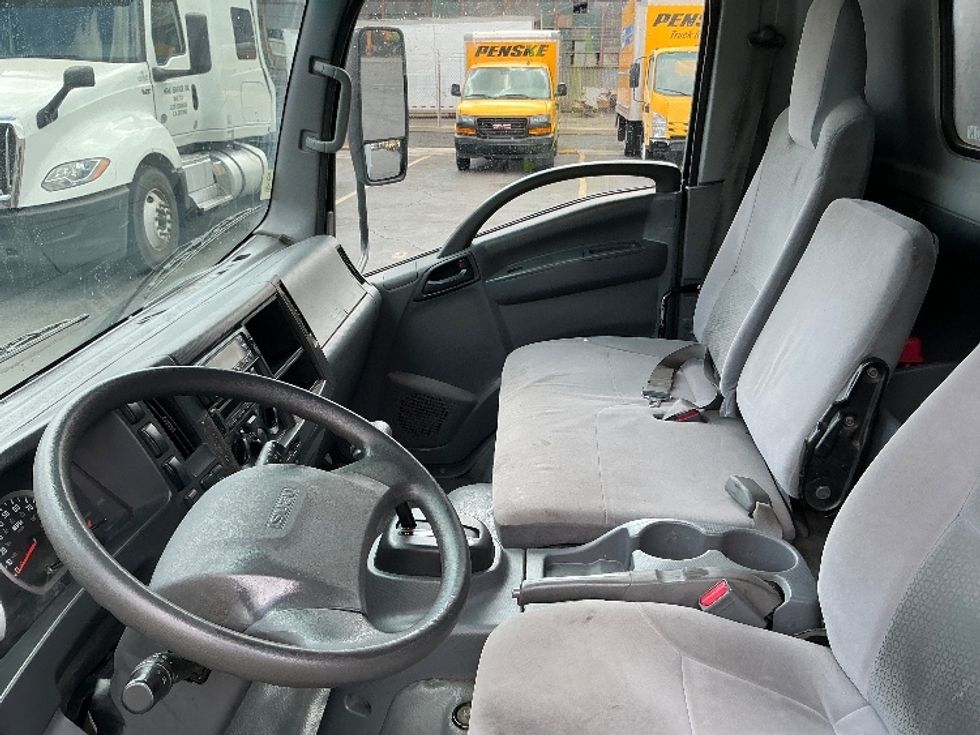 Refrigerated Truck-Light and Medium Duty Trucks-Isuzu-2019-NQR-Torrance-CA-119,989\n\t\tmiles-$ 51,500 - Image 19