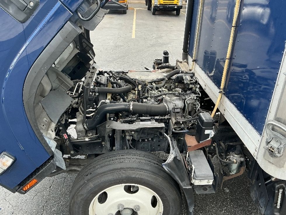 Refrigerated Truck-Light and Medium Duty Trucks-Isuzu-2019-NQR-Torrance-CA-119,989\n\t\tmiles-$ 51,500 - Image 24