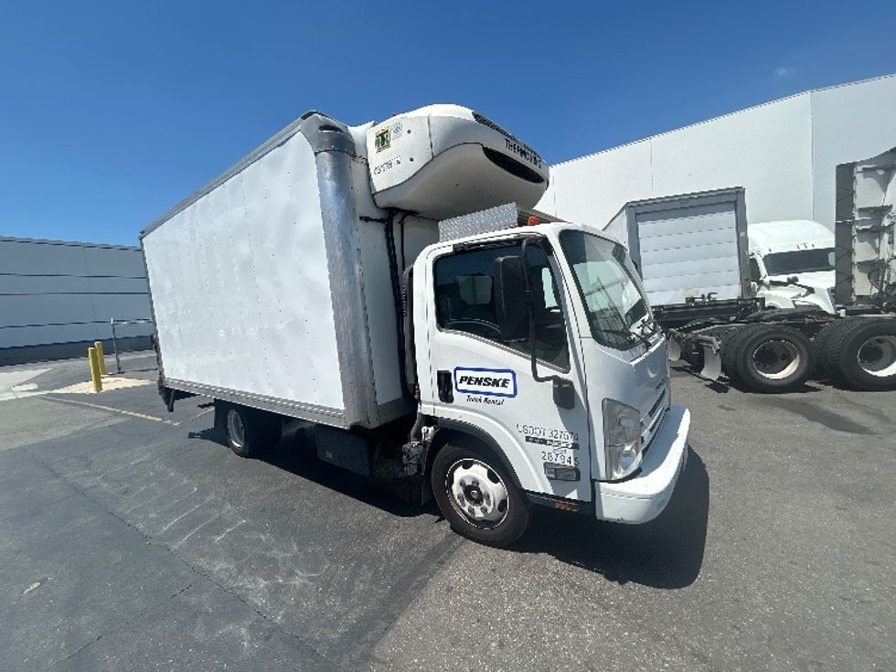 Refrigerated Truck-Light and Medium Duty Trucks-Isuzu-2019-NQR-Torrance-CA-151,147\n\t\tmiles-$ 50,000 - Image 1