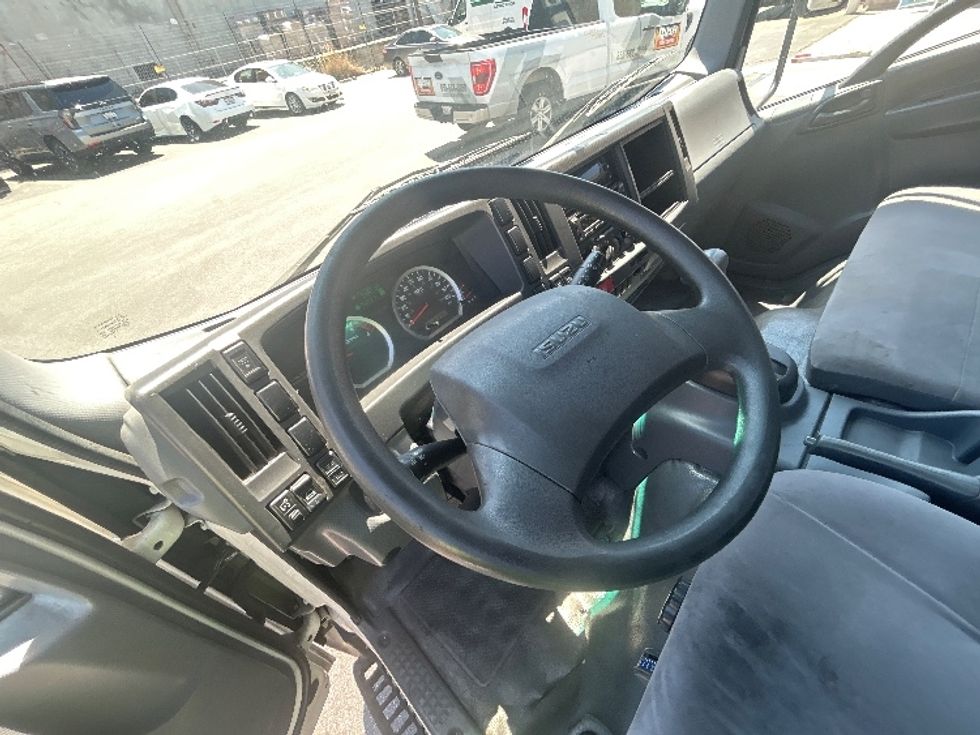 Refrigerated Truck-Light and Medium Duty Trucks-Isuzu-2019-NQR-Torrance-CA-151,147\n\t\tmiles-$ 50,000 - Image 17