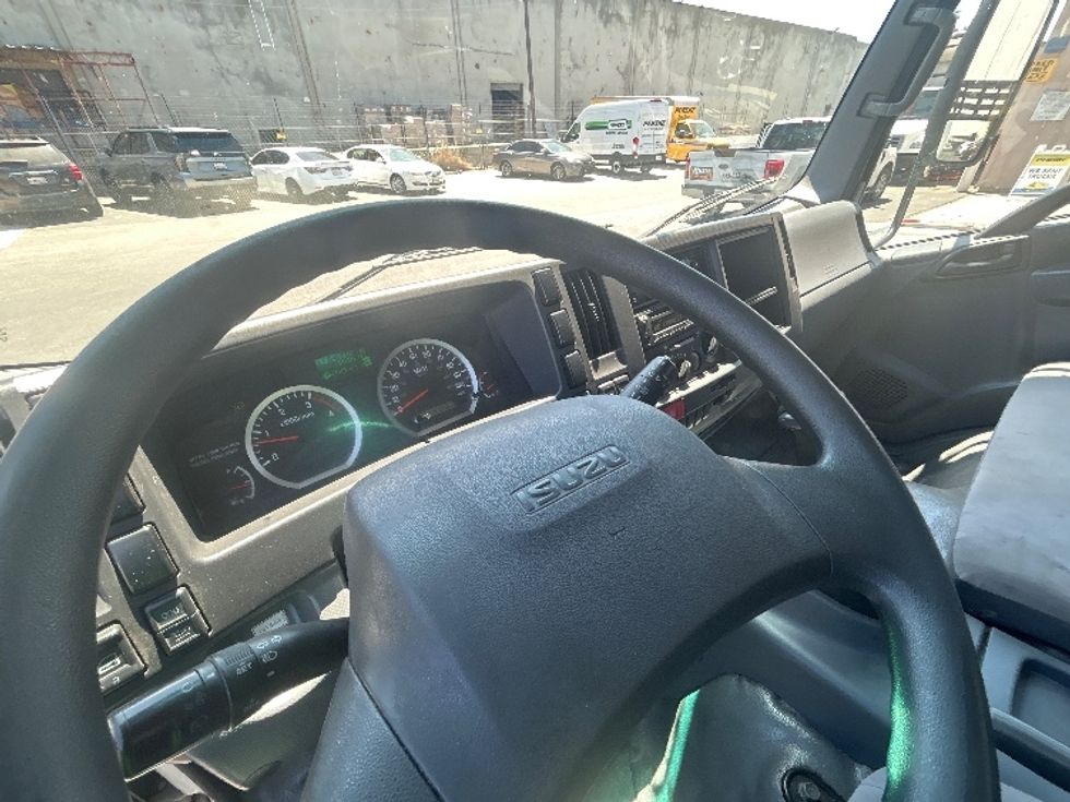 Refrigerated Truck-Light and Medium Duty Trucks-Isuzu-2019-NQR-Torrance-CA-151,147\n\t\tmiles-$ 50,000 - Image 18
