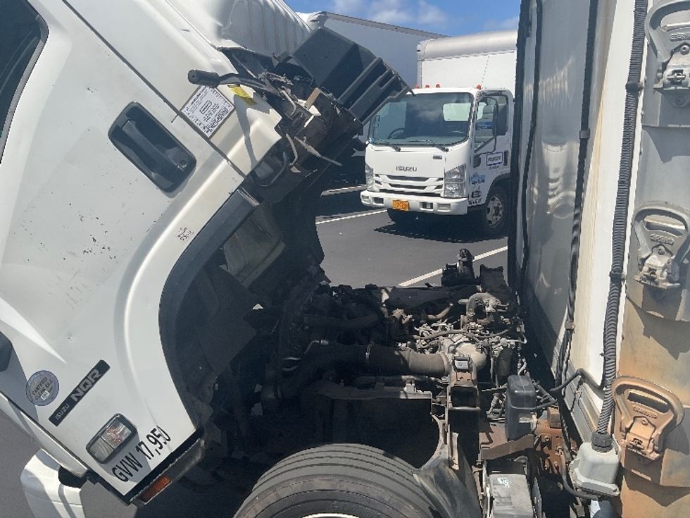 Refrigerated Truck-Light and Medium Duty Trucks-Isuzu-2019-NQR-Torrance-CA-153,048\n\t\tmiles-$ 43,000 - Image 24