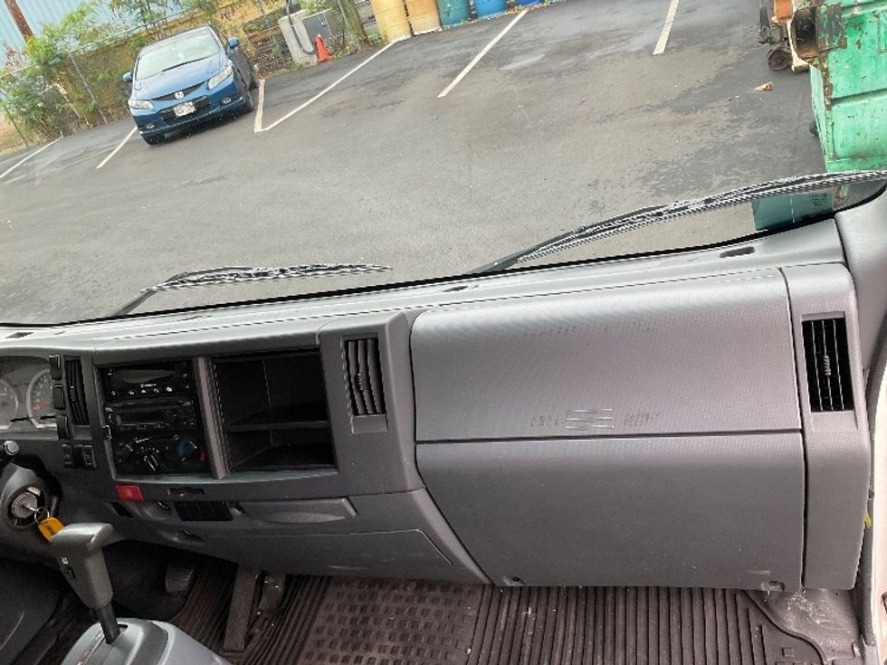 Refrigerated Truck-Light and Medium Duty Trucks-Isuzu-2019-NQR-Torrance-CA-166,626\n\t\tmiles-$ 40,750 - Image 21