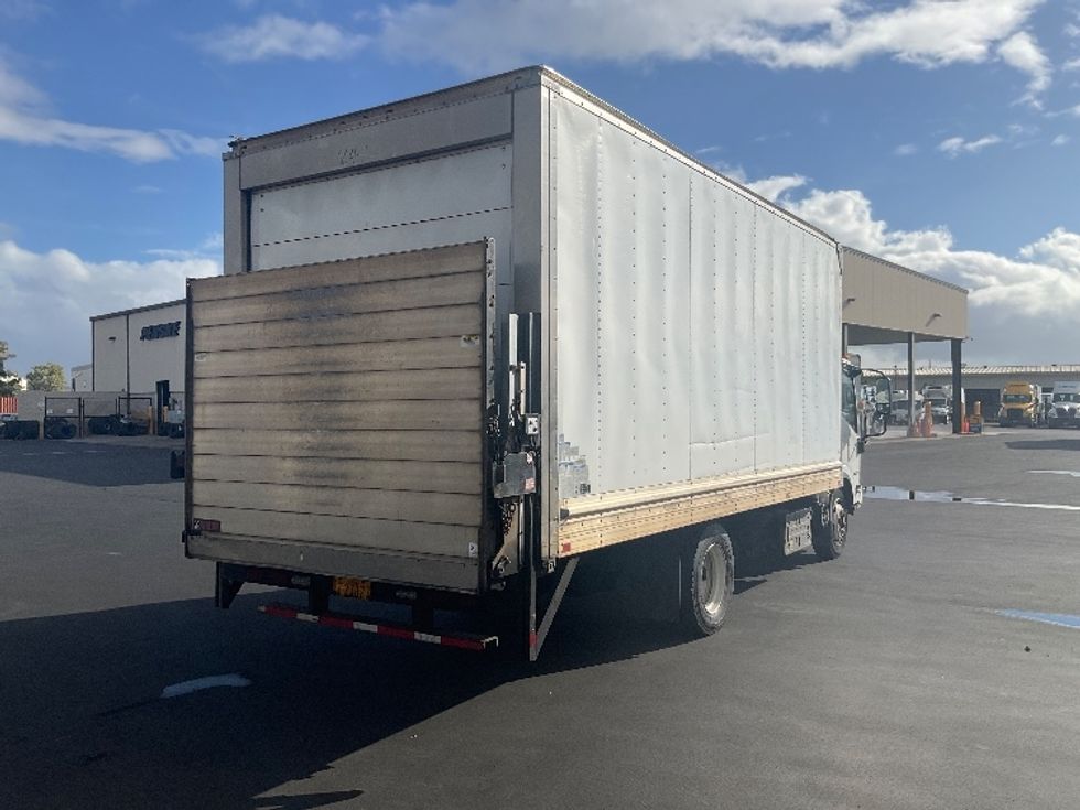 Refrigerated Truck-Light and Medium Duty Trucks-Isuzu-2019-NQR-Torrance-CA-171,443\n\t\tmiles-$ 40,250 - Image 13