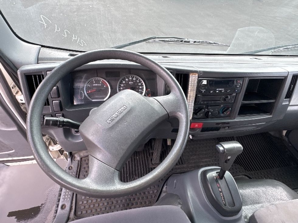 Refrigerated Truck-Light and Medium Duty Trucks-Isuzu-2019-NQR-Torrance-CA-171,443\n\t\tmiles-$ 40,250 - Image 18