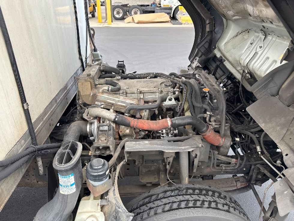 Refrigerated Truck-Light and Medium Duty Trucks-Isuzu-2019-NQR-Torrance-CA-171,443\n\t\tmiles-$ 40,250 - Image 23