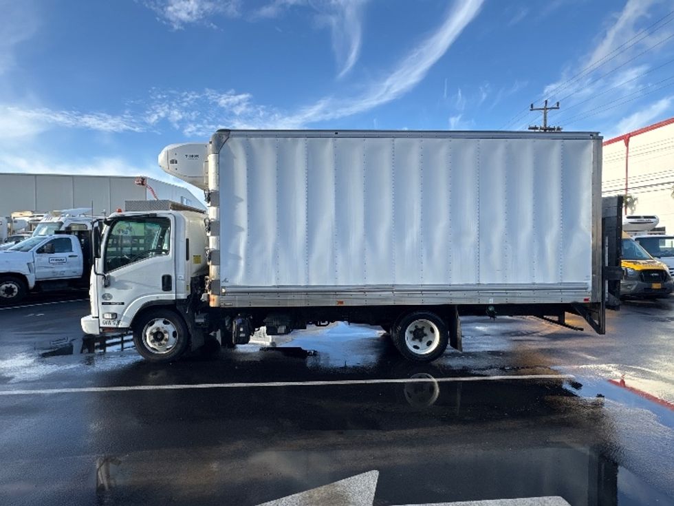 Refrigerated Truck-Light and Medium Duty Trucks-Isuzu-2019-NQR-Torrance-CA-174,623\n\t\tmiles-$ 38,250 - Image 4