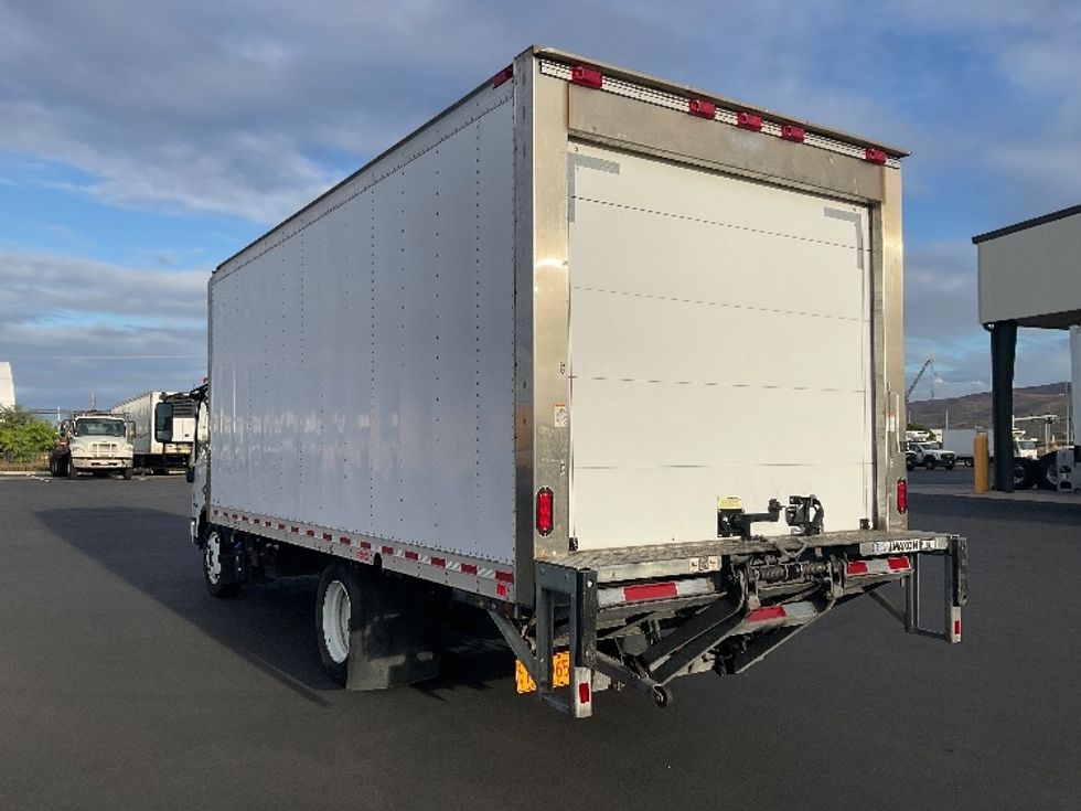 Refrigerated Truck-Light and Medium Duty Trucks-Isuzu-2019-NQR-Torrance-CA-27,274\n\t\tmiles-$ 62,750 - Image 6