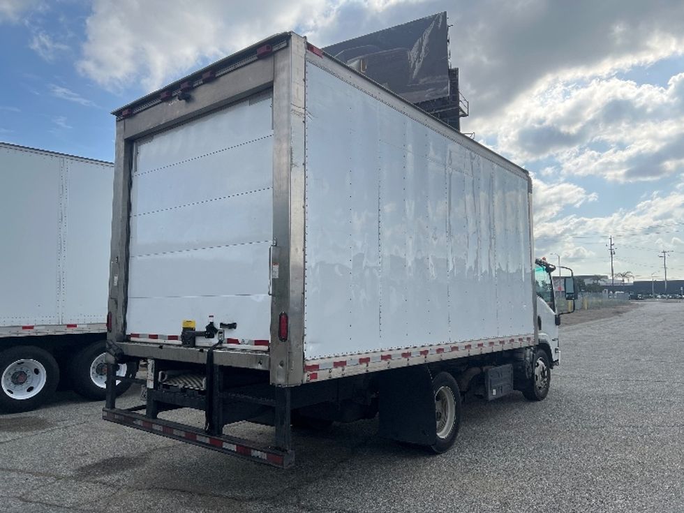 Refrigerated Truck-Light and Medium Duty Trucks-Isuzu-2019-NQR-Torrance-CA-338,179\n\t\tmiles-$ 17,750 - Image 13