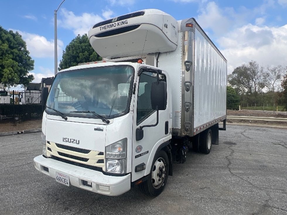 Refrigerated Truck-Light and Medium Duty Trucks-Isuzu-2019-NQR-Torrance-CA-338,179\n\t\tmiles-$ 17,750 - Image 3