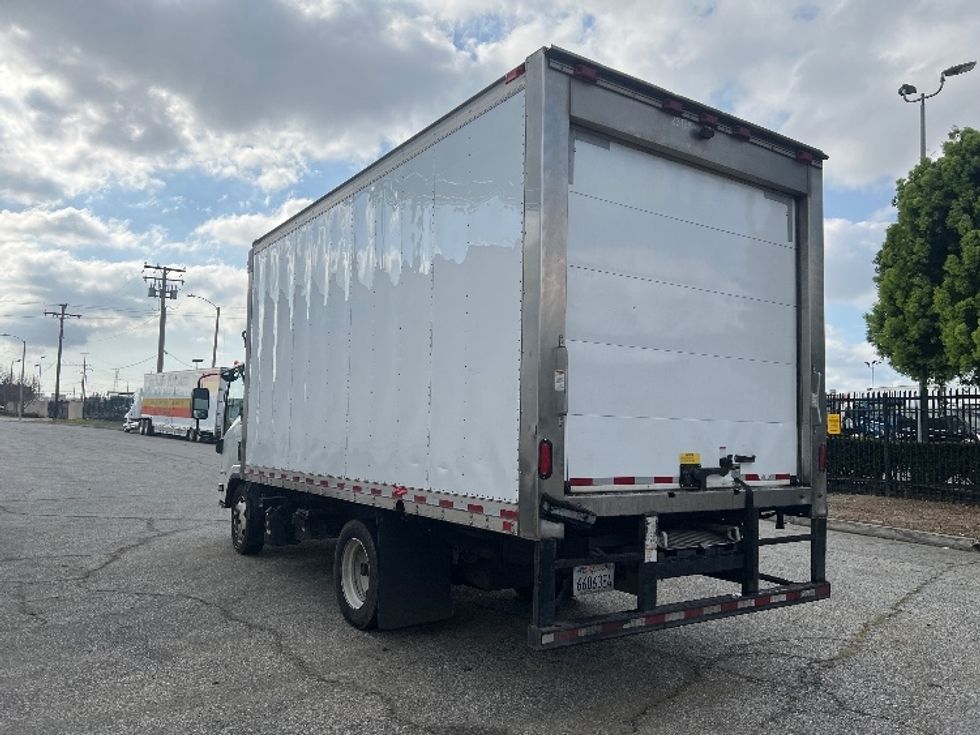 Refrigerated Truck-Light and Medium Duty Trucks-Isuzu-2019-NQR-Torrance-CA-338,179\n\t\tmiles-$ 17,750 - Image 6