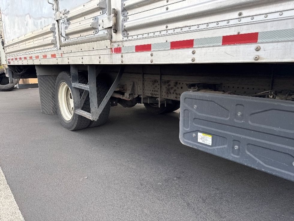 Refrigerated Truck-Light and Medium Duty Trucks-Isuzu-2019-NQR-Torrance-CA-41,172\n\t\tmiles-$ 60,000 - Image 14